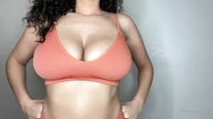 Big tits, hooters, juggs, other huge boobs: Curly Hair Big Tits Changing Bras Masturflix