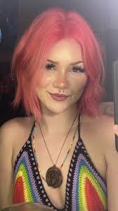 Ashley Hambrick's Instagram, Twitter & Facebook