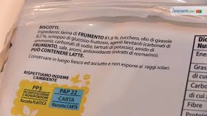 Leggere efficacemente l'etichetta di un integratore alimentare e comprendere cosa stiamo scegliendo è un aspetto fondamentale per effettuare scelte consapevoli sulla nostra salute. Imparare A Leggere Le Etichette Dei Cibi Per Mangiare Piu Sano E Non Ingrassare