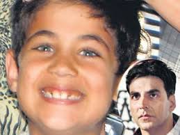 Akshay kumar son aarav caught drunk with sohail khan son amp remo d 39 souza 39 s son in public. Akshay Kumar Son Aarav Charity Filmibeat