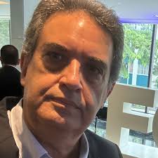 LUIZ FERNANDO ALBUQUERQUE BASTOS