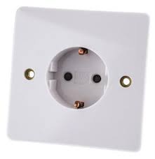 It operates in the household appliances and electrical and electronic goods merchant wholesalers sector. Mk Electric White 1 Gang Unswitched Power Socket Type F German Schuko 16a F Ebay