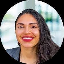 Carol Michaelson's Instagram, Twitter & Facebook