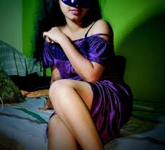 Dayım Askere Gitti Yengem Bana Kaldı - Yetişkin Hikayeleri