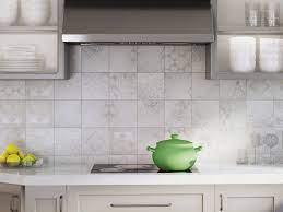 Homedit had a light grey and white design up their sleeve as well. Guide To Kitchen And Bathroom Backsplash Tile Why Tile