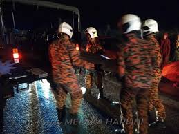 All 97,000 of you ❤️. Empat Maut Konvoi Pulang Dari Kenduri Kahwin Bertukar Tragedi