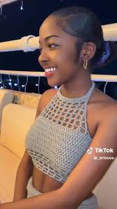 #Ariana 3M followers