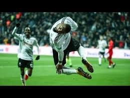Transferin sessiz takımlarından beşiktaş'ın kevin prince boateng ile transfer görüşmesi yaptığı iddia edildi. Herzlich Willkommen Kevin Prince Boateng Eintracht Frankfurt Youtube