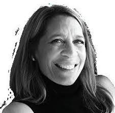 Jeanette Calhoun's Instagram, Twitter & Facebook