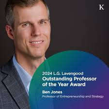 Let's give a big round of applause to Ben Jones, this year's recipient of  the L.G. Lavengood Outstanding Professor of the Year Award! Specializing in  entrepreneurship and strategy, Prof. Jones is a