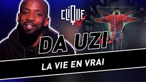 Da uzi crois moi feat ninho clip officiel. Da Uzi Dans Clique Talk La Vie En Vrai