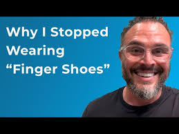 Finger Shoes" vs Xero Shoes