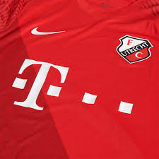 Fc utrecht wedstrijdshirt thuis 21/22. Fc Utrecht 2021 22 Nike Home Kit 21 22 Kits Football Shirt Blog