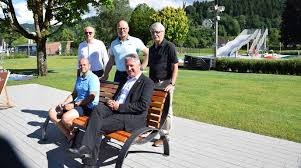 Copyright © 2021 khan bank corporation. Lions Club Spendet Eine Neue Sitzbank Furs Kinzigtal Ortenau Baden Online Nachrichten Der Ortenau Offenburger Tageblatt