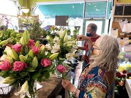 Discover numerous wineries, visit the santa barbara zoo or shop at paseo nuevo mall, situated only a short distance from the hilton santa barbara beachfront resort. Despite Flower Shortage Santa Barbara Shops Flourish On Mother S Day Newschannel 3 12