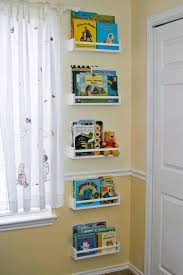 4 Dollar Ikea Spice Racks Turned Kids Book Storage What A Fabulous Idea Bucherregal Kinder Kinderbuch Aufbewahrung Kinder Zimmer