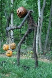 Cool Outdoor Halloween Decorating Ideas 22 Halloween Outdoor Decorations Halloween Props Outdoor Halloween