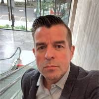 100+ perfiles de «Genaro Reyes»