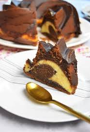 500 gr d'amandes finement moulues 500 gr de sucre glace 1 c à s de margarine ramollie 1 blanc d'œuf colorants alimentaires le sirop: Epingle Par Nou Ga Sur Miam Cheesecake Facile Lait D Amande Recette Cheesecake
