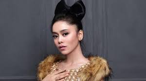 Download lagu lagu melayu mp3 dan mp4. Lirik Buka Mata Hati Lesti Lagu Religi Terbarui Dari Jebolan Finalis D Academy Tribunstyle Com