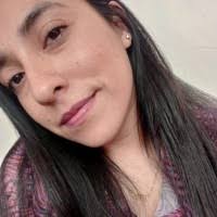 50+ perfiles de «Ariana Alvarado»