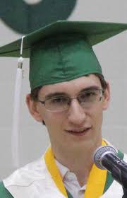 Seniors earn diplomas