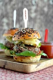 Du Ketchup Et Des Petits Pains Maison C Est Meilleur B Comme Bon Recettes De Cuisine Cuisine Et Boissons Cuisine