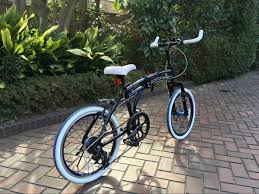 走行の革命児現る 4万円台の折りたたみ自転車はわずか13 1kgで機能性抜群な優れモノ マイ定番スタイル roomie ルーミー 折りたたみ自転車 自転車 カーライフ