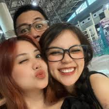 Fable: DON'T ARGUE WITH “DONKEYS” The donkey said to the tiger: