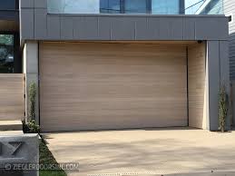 Moderne Garagentore Von Ziegler Doors Inc Contemporary Garage Doors Garage Door Design Modern Garage Doors