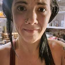 Angela Lerner's Instagram, Twitter & Facebook