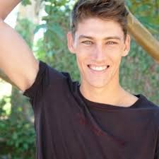 Daniel Argenti Piva (@danielargenti)