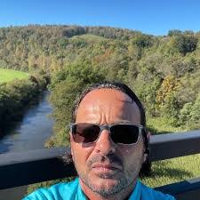 Ryan Wessling's Instagram, Twitter & Facebook