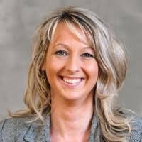 Sarah Woolverton's Instagram, Twitter & Facebook