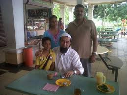 Santai ilmu bersama ustaz azhar idrus 05 januari 2021 ⏰ 9.00 pagi mamadil hq *channel rasmi ustaz azhar idrus (uai). Ustaz Azhar Idrus Dipilih Personaliti Paling Popular 2012 Sinar Harian Wanista Com