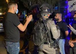 مائدة الإفطار الجماعية لأهالي حي الشيخ جراح بمدينة القدس المحتلة ، المهدّدين بالإستلاء على بيوتهم من قبل المستوطنين. 5zlk5qghdrwg6m