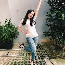 Indeks berita gosip terbaru hari ini mengenai hanna kirana seputar artis, style, film, musik, dan lirik lagu dari indonesia, kpop, jpop, dan luar negeri. Berita Tv Malaysia Biodata Hannah Delisha