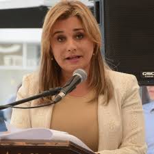 Entre ellos teokali hidalgo del pri por recibir juez retira pasaporte a maru n, candidata del pan en chihuahua, por caso duarte. Maru Campos Del Pan Es Investigada Por Corrupcion
