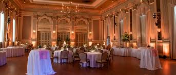 Omni richmond hotel is an expansive wedding venue in richmond, virginia, that combines it offers a range of locations where couples can host their ceremony and reception, whether they want. Weddings Commonwealth Club