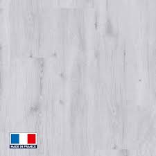 La sélection produits leroy merlin de ce jeudi au meilleur prix ! Gerflor Lot De 8 Lames A Clipser Vinyle 2 02 M Senso Premium Clic Xl Sunny White 123 9 Cm X 20 4 Cm X 4 5 Mm Cdiscount Bricolage