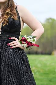 Everyone knows corsage etiquette, right? What Does A Corsage Symbolise