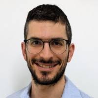 6400+ profilů „Blau“