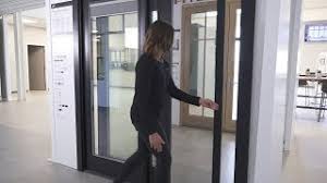A sliding screen door lets fresh air in without bugs or debris, and provides an escape for cleaning and cooking odors. Pella Lifestyle Series Sliding Patio Door With Rolscreen Youtube