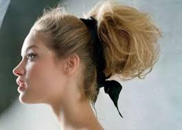 Ho comprato questo vestito per una palla militare e ho ordinato una taglia 14. Abbinare La Pettinatura Al Tipo Di Vestito Vivere Piu Sani