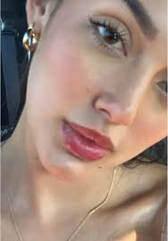 Sarai Serrano Golda Bella