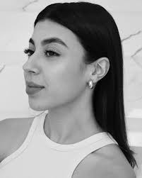 Olívia Eduarda Cardoso e Sousa (@oliicardsos) • Instagram photos and videos