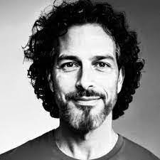 Yvette Swartz's Instagram, Twitter & Facebook