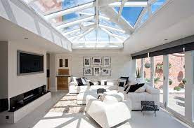 Living room with skylights are traditional methods that is brought to the urban style with some changes. 20 Skylights For A Bright Living Room Home Design Lover