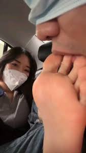 舔脚中字网站列表- The Porn Best