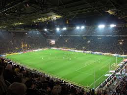 Schönen hannover 96 wallpaper mit logo, holz und seil. File Borussia Dortmund Hannover 96 Jpg Wikimedia Commons